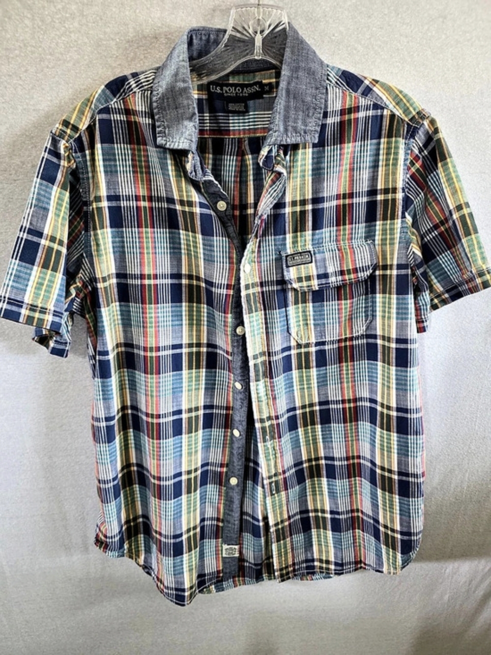U.S. Polo Assn. Men's Plaid Cotton Shirt Size Medium